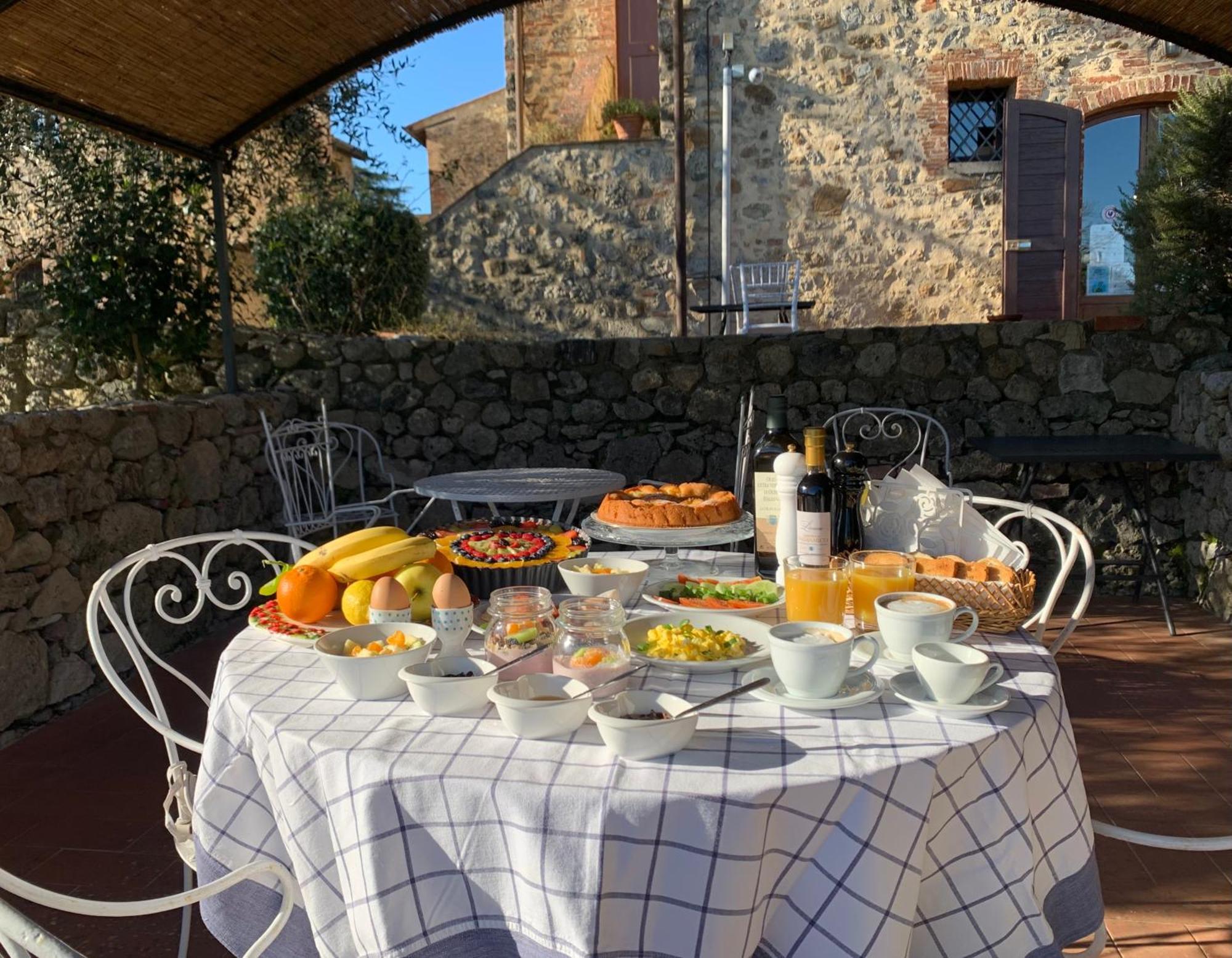 Villa Fattoria Lornano Winery Monteriggioni Exterior foto